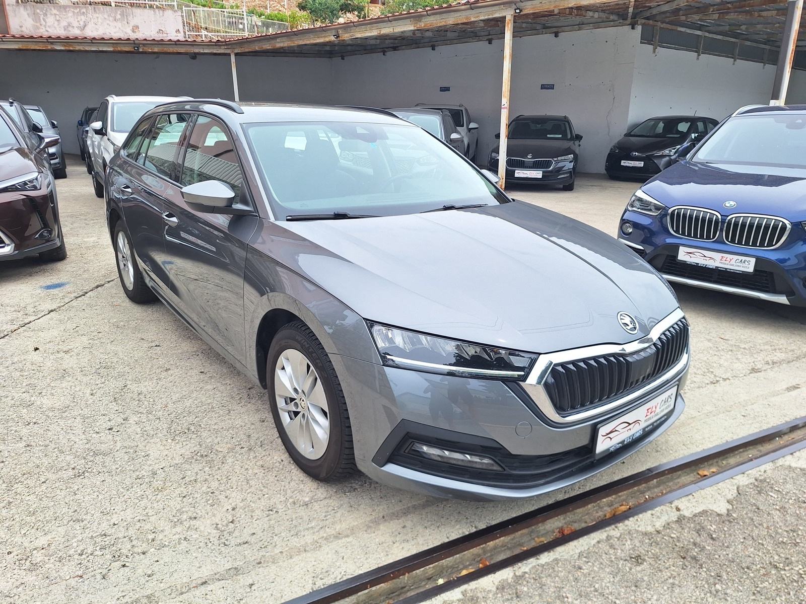 Škoda Octavia 2,0 TDI DSG. automatik NAVI.VIRTUAl, fotografija 3