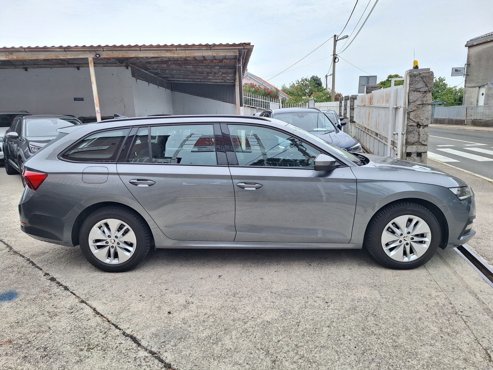 Škoda Octavia 2,0 TDI DSG. automatik NAVI.VIRTUAl, fotografija 6