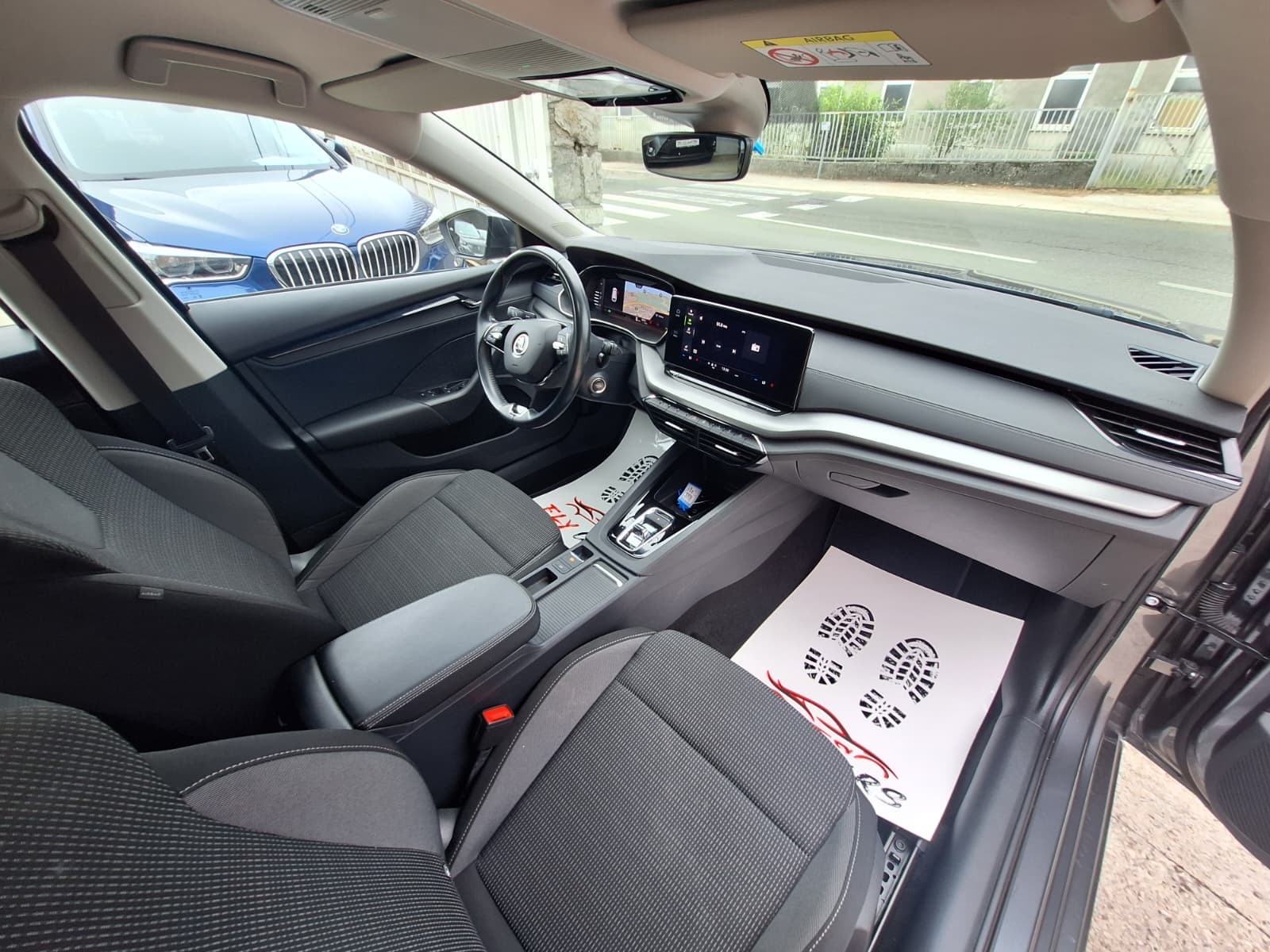 Škoda Octavia 2,0 TDI DSG. automatik NAVI.VIRTUAl, fotografija 17