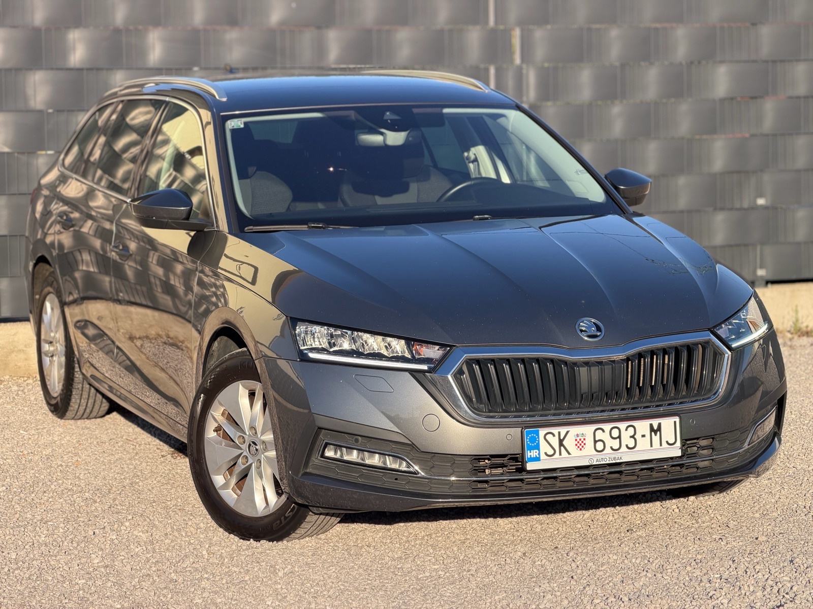 Škoda Octavia 2.0 TDI DSG • Automatik • samo 87 300km • REG GOD DANA•, fotografija 1