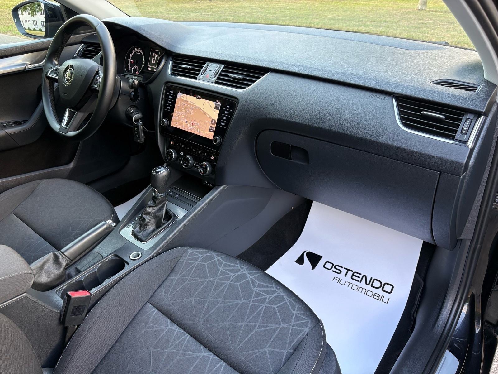 Škoda Octavia 2,0 TDI DSG - CLEVER, fotografija 14