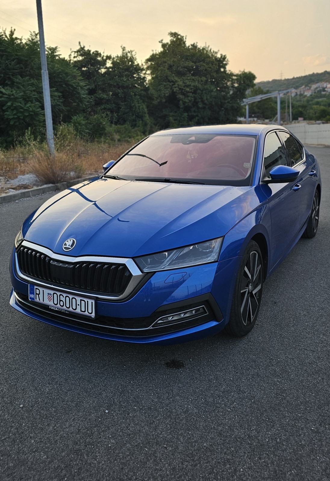 Škoda Octavia 2.0 TDI DSG – Head up Display, Matrix LED, Webasto, Koža, fotografija 2
