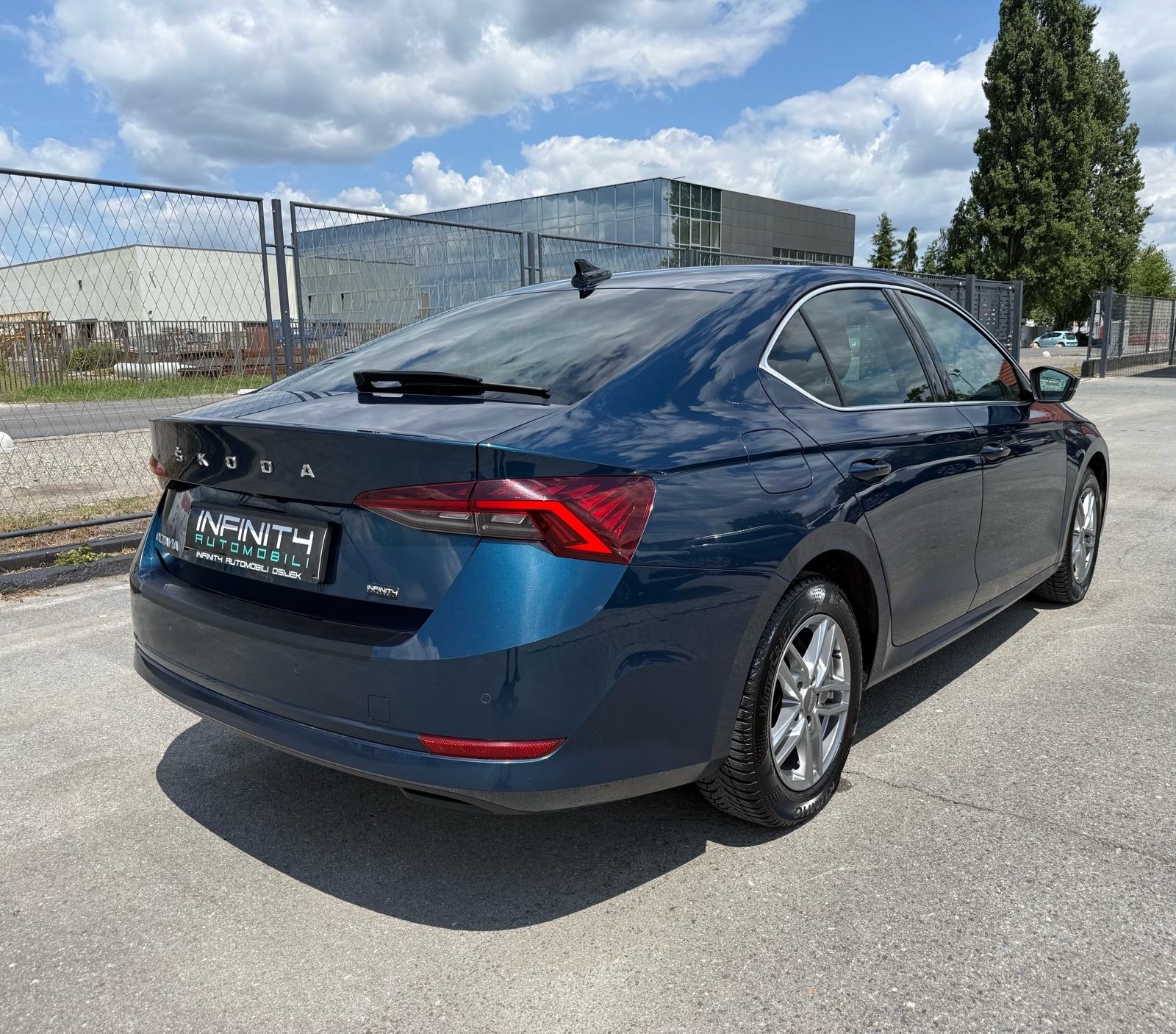 Škoda Octavia 2,0 TDI DSG LEASING BEZ UČEŠĆA, VIRT, NAVI, AUTOMAT, fotografija 8
