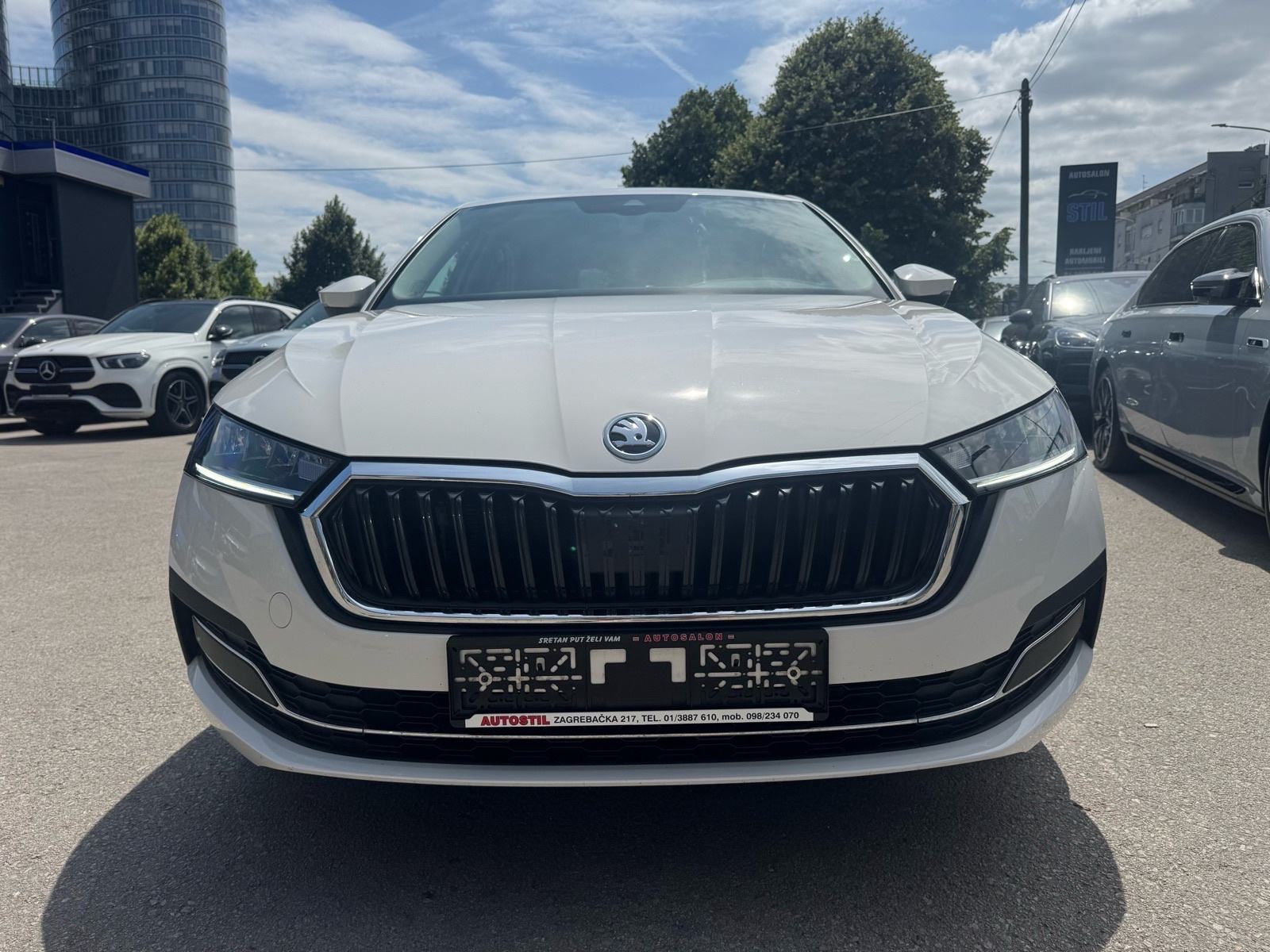 Škoda Octavia 2,0 TDI DSG**VISE KOMADA**AKCIJA**, fotografija 2