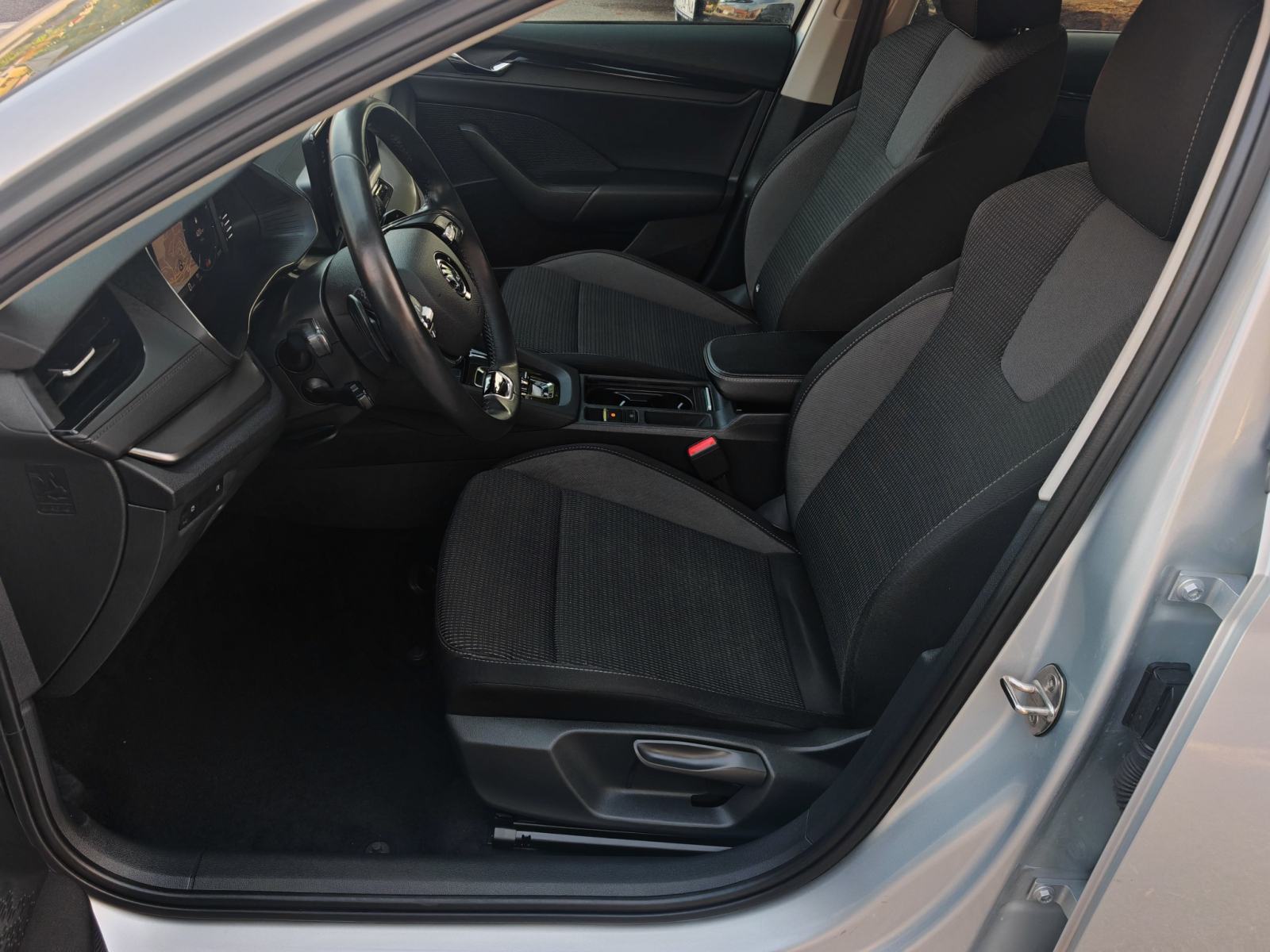 ⭐Škoda Octavia 2,0 TDI DSG◽NAVI◽PDC◽ACC◽LANE ASSIST◽JAMSTVO 12mj✔️⭐, fotografija 17