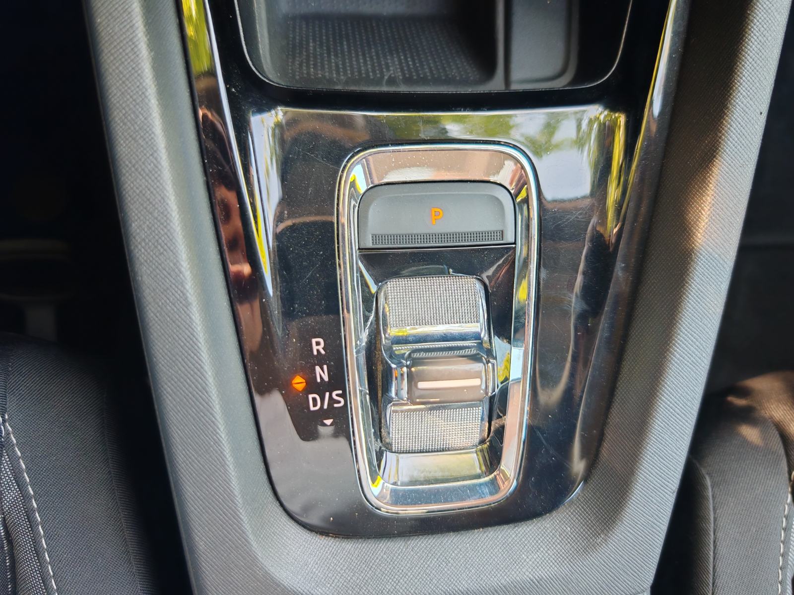Škoda Octavia 2,0 TDI DSG - NIJE IZ UVOZA - u sustavu PDV-a- JAMSTVO, fotografija 16