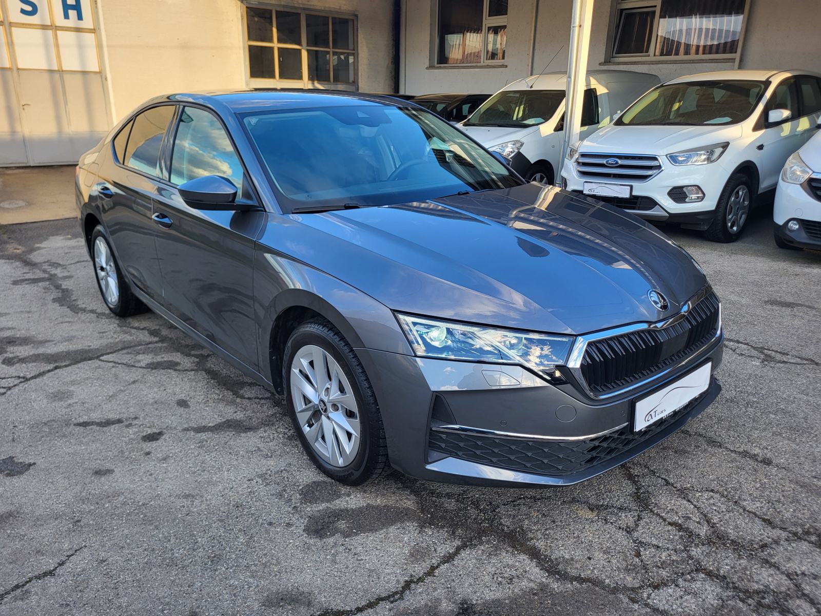 ŠKODA OCTAVIA 2.0 TDI DSG PDV JAMSTVO KERAMIKA FULL KASKO REG 07/27, fotografija 6