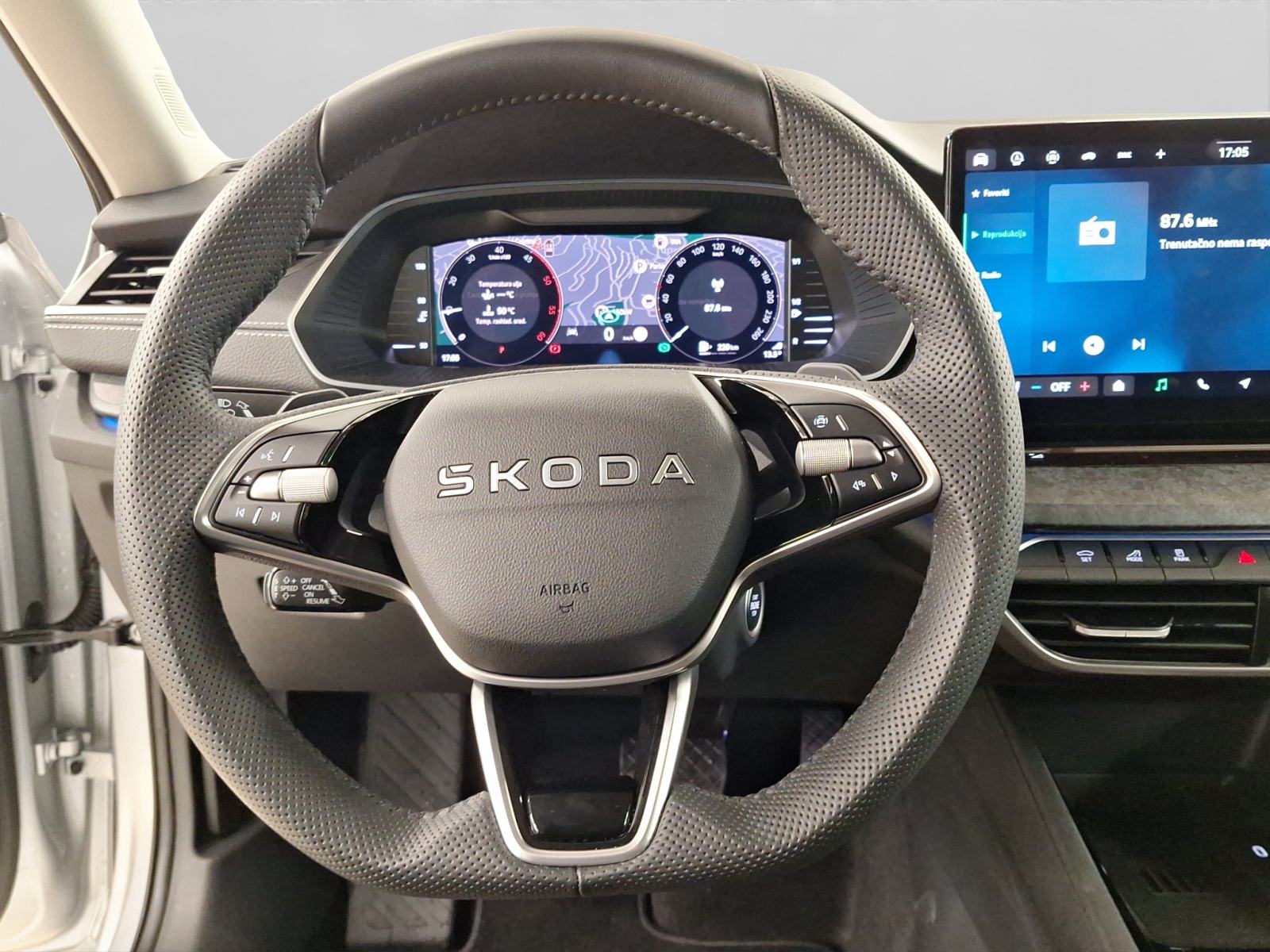 Škoda Octavia 2.0 TDI DSG Selection * DEMO VOZILO *, fotografija 12