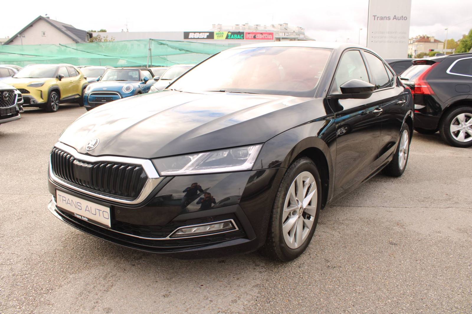 Škoda Octavia 2.0 TDi DSG Style 150ks *LED,NAVIGACIJA,KAMERA*, fotografija 1