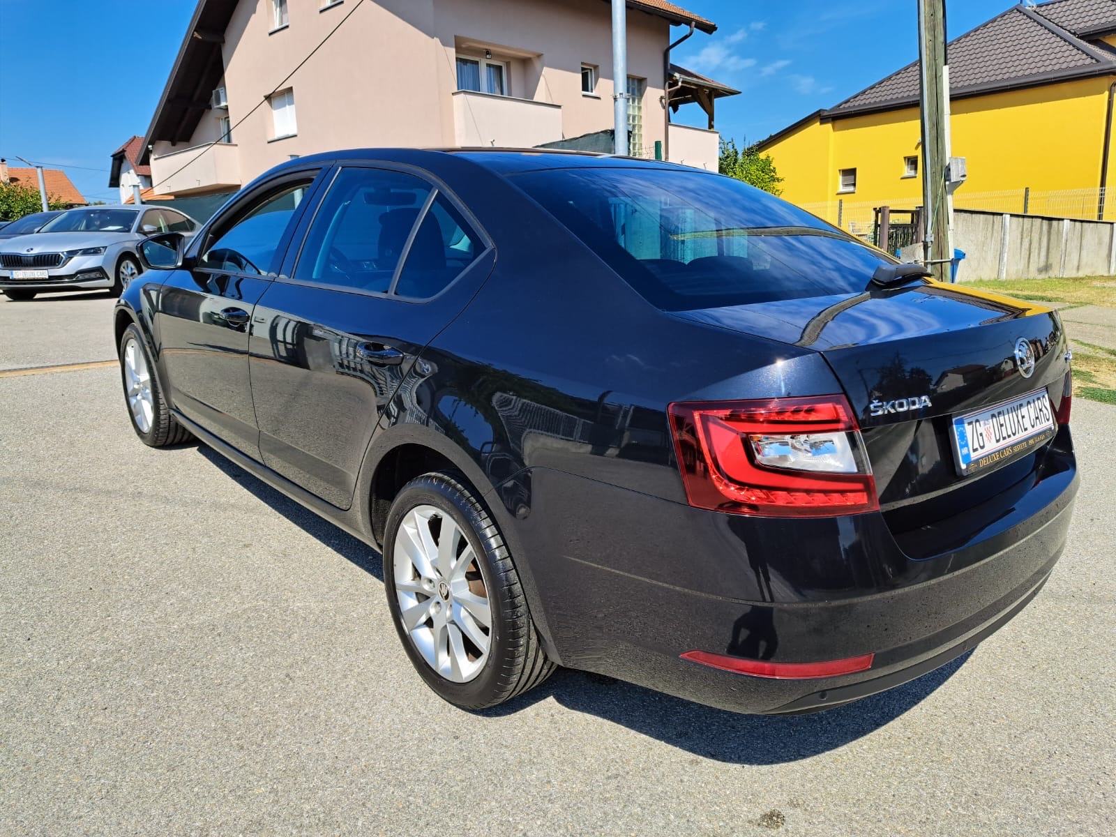 Škoda Octavia 2,0 TDI Dsg Style 2019g Kupljen u Hr..Prilika!, fotografija 10