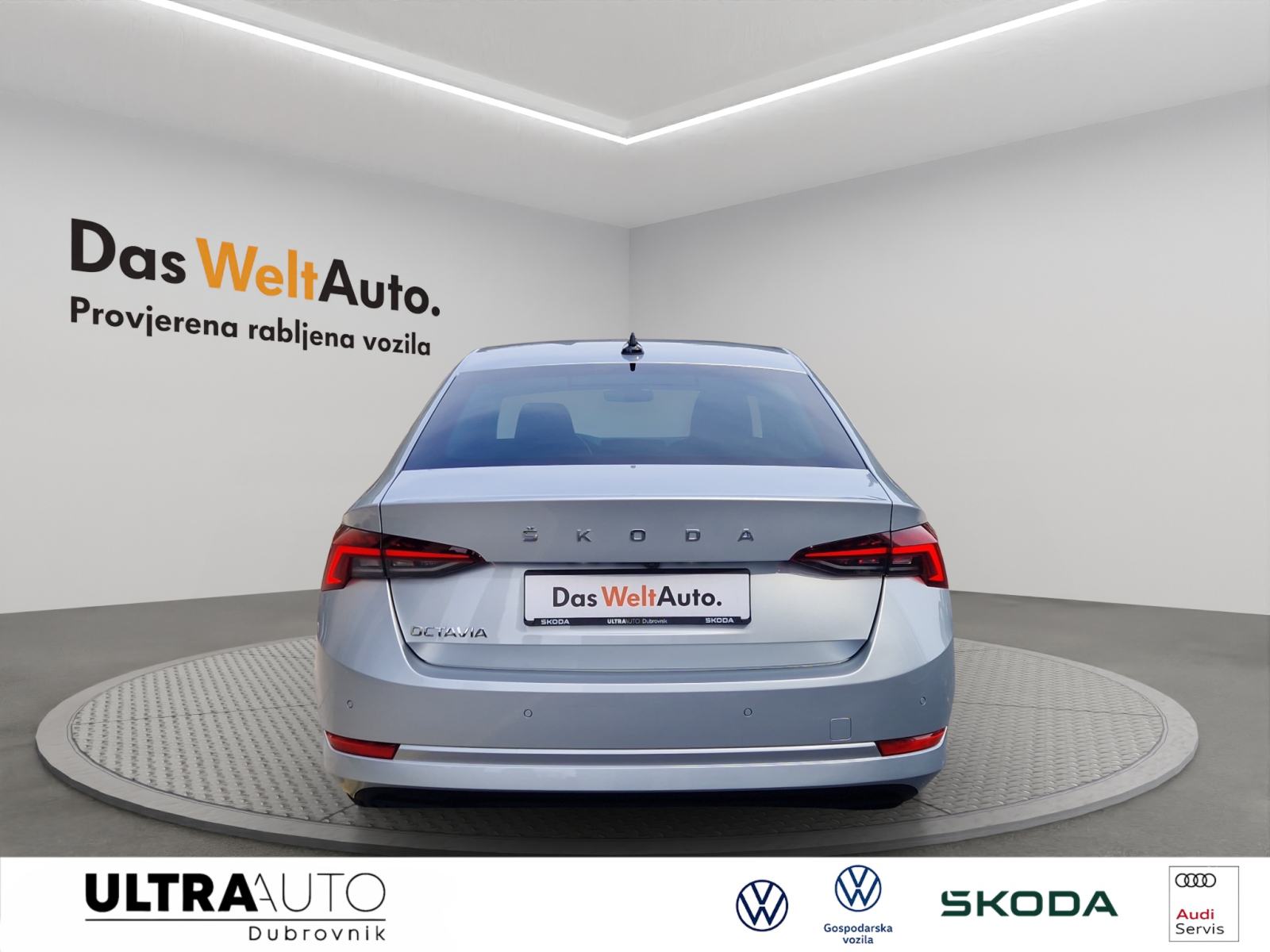 Škoda Octavia 2,0 TDI DSG Style, fotografija 4