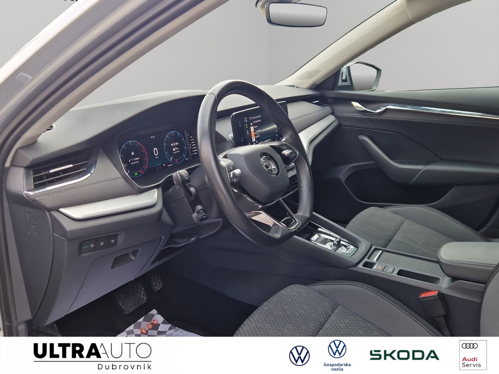 Škoda Octavia 2,0 TDI DSG Style, fotografija 9