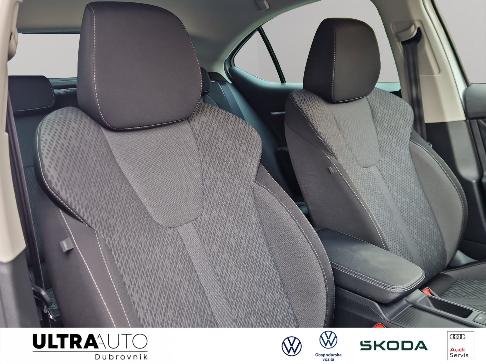 Škoda Octavia 2,0 TDI DSG Style, fotografija 16