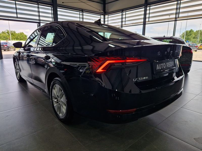Škoda Octavia 2.0 TDI DSG Style, fotografija 5
