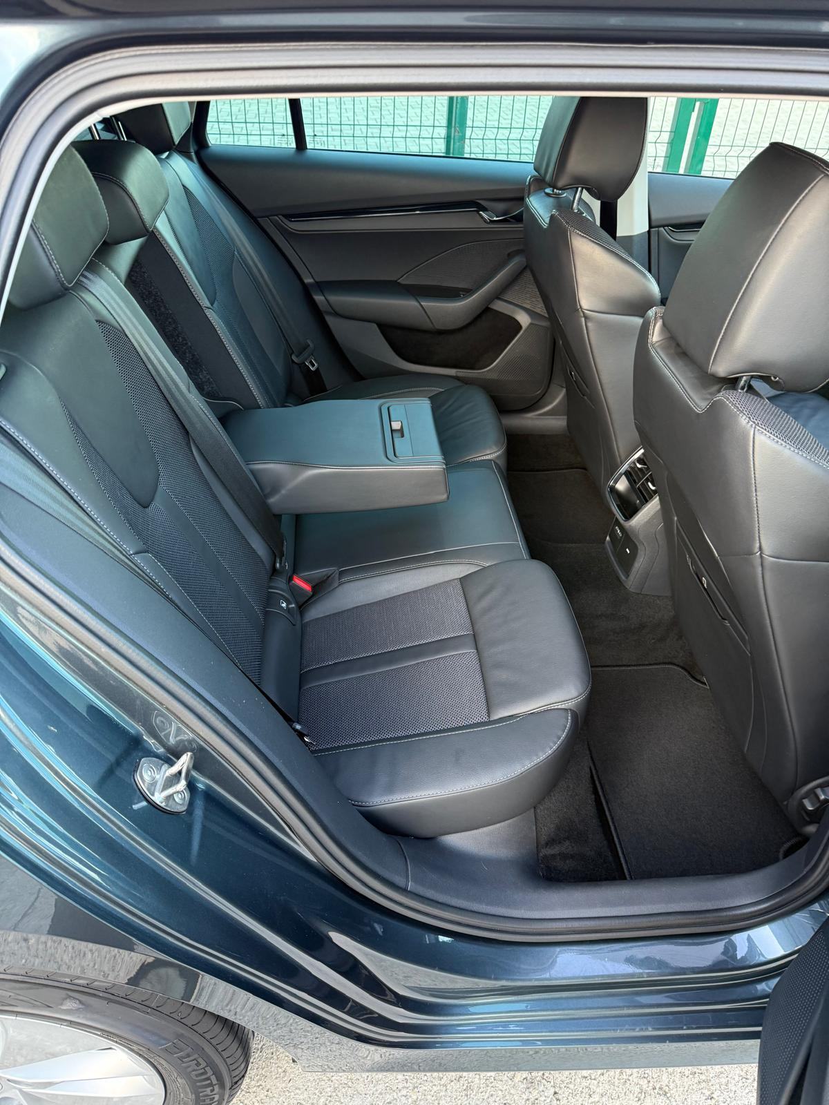Škoda Octavia 2,0 TDI DSG °VIRTUAL°NAVI°KOŽA°KAMERA°LEASING BEZ UČEŠĆA, fotografija 15