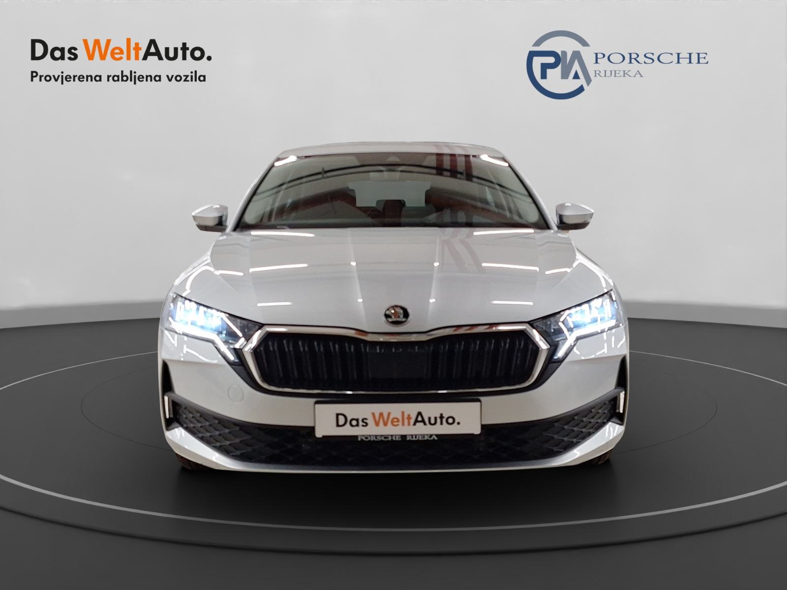Škoda Octavia 2.0 TDI Essence, fotografija 2