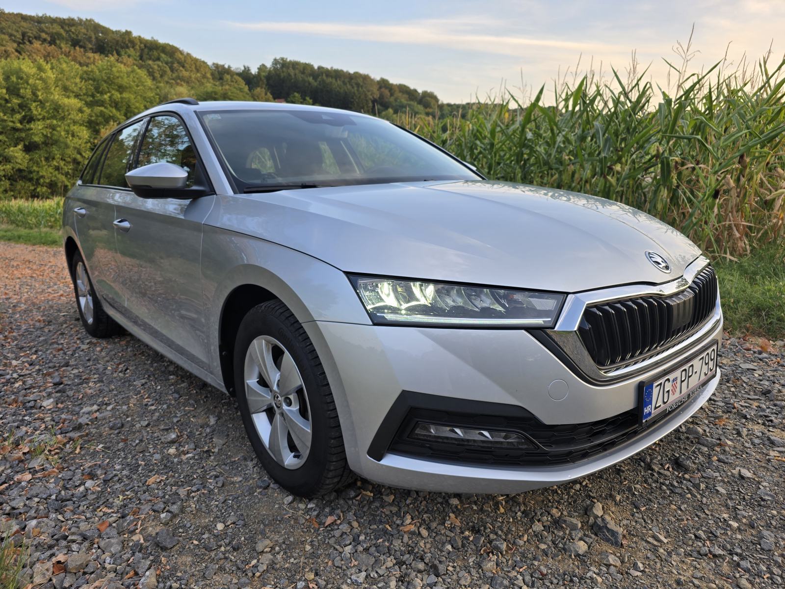 Škoda Octavia 2,0 TDI-GRATIS PRIJENOS,NIJE UVOZ,65 tkm, fotografija 11