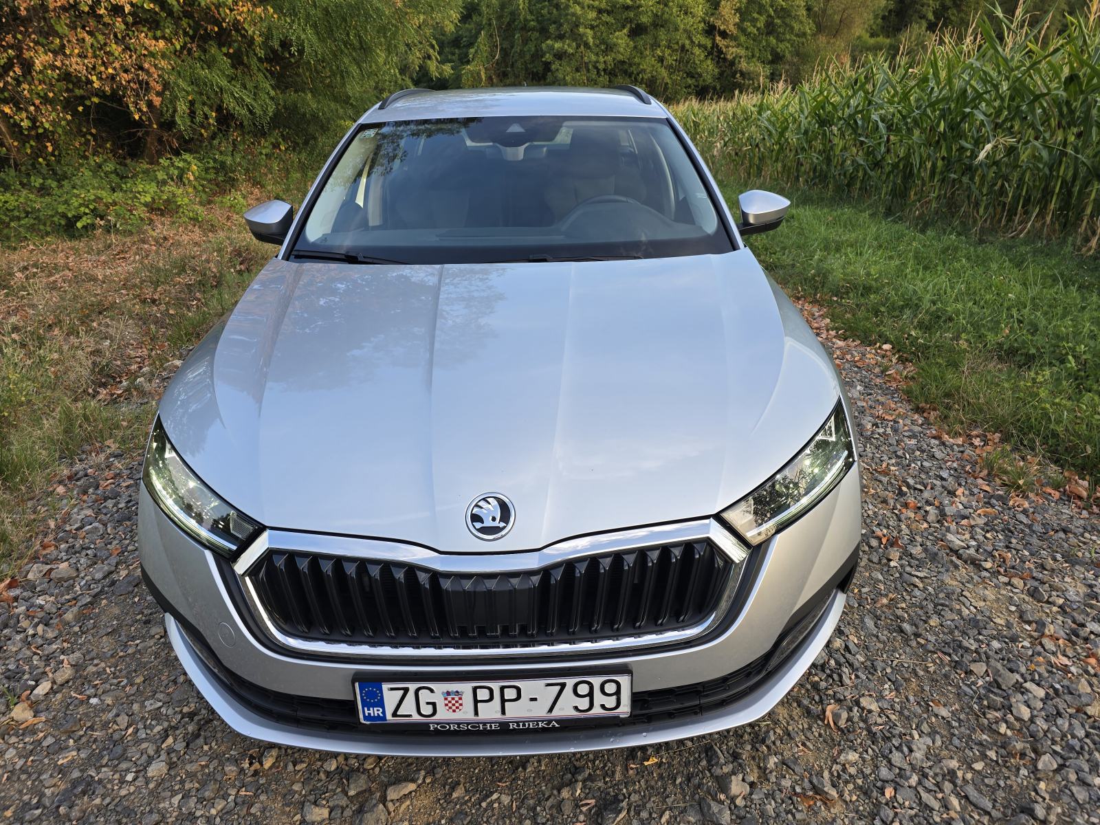 Škoda Octavia 2,0 TDI-GRATIS PRIJENOS,NIJE UVOZ,65 tkm, fotografija 3
