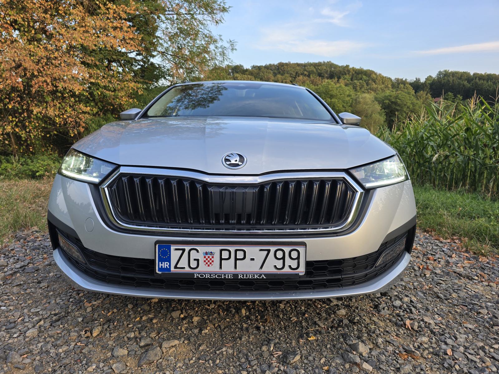 Škoda Octavia 2,0 TDI-GRATIS PRIJENOS,NIJE UVOZ,65 tkm, fotografija 4