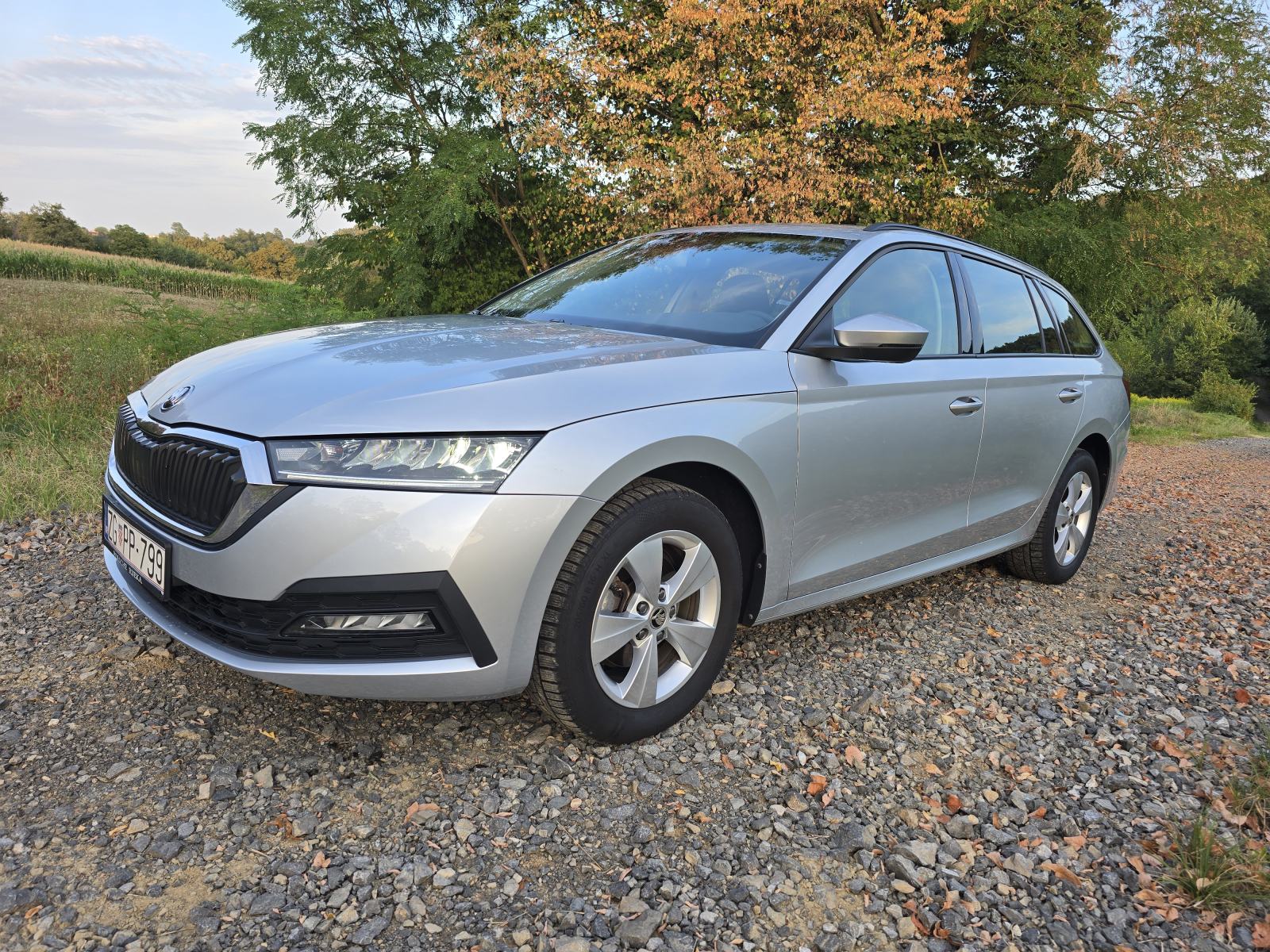 Škoda Octavia 2,0 TDI-GRATIS PRIJENOS,NIJE UVOZ,65 tkm, fotografija 5