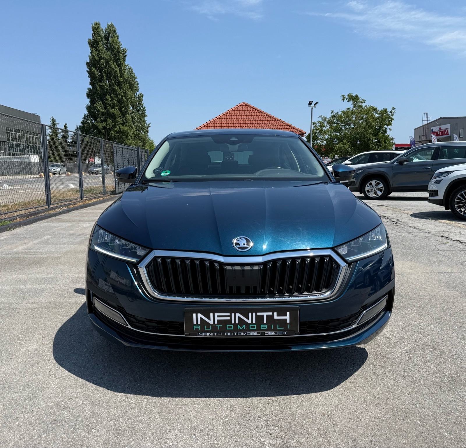 Škoda Octavia 2,0 TDI LEASING BEZ UČEŠĆA, VIRT, NAV, KLIMA3ZONE, KAM, fotografija 3