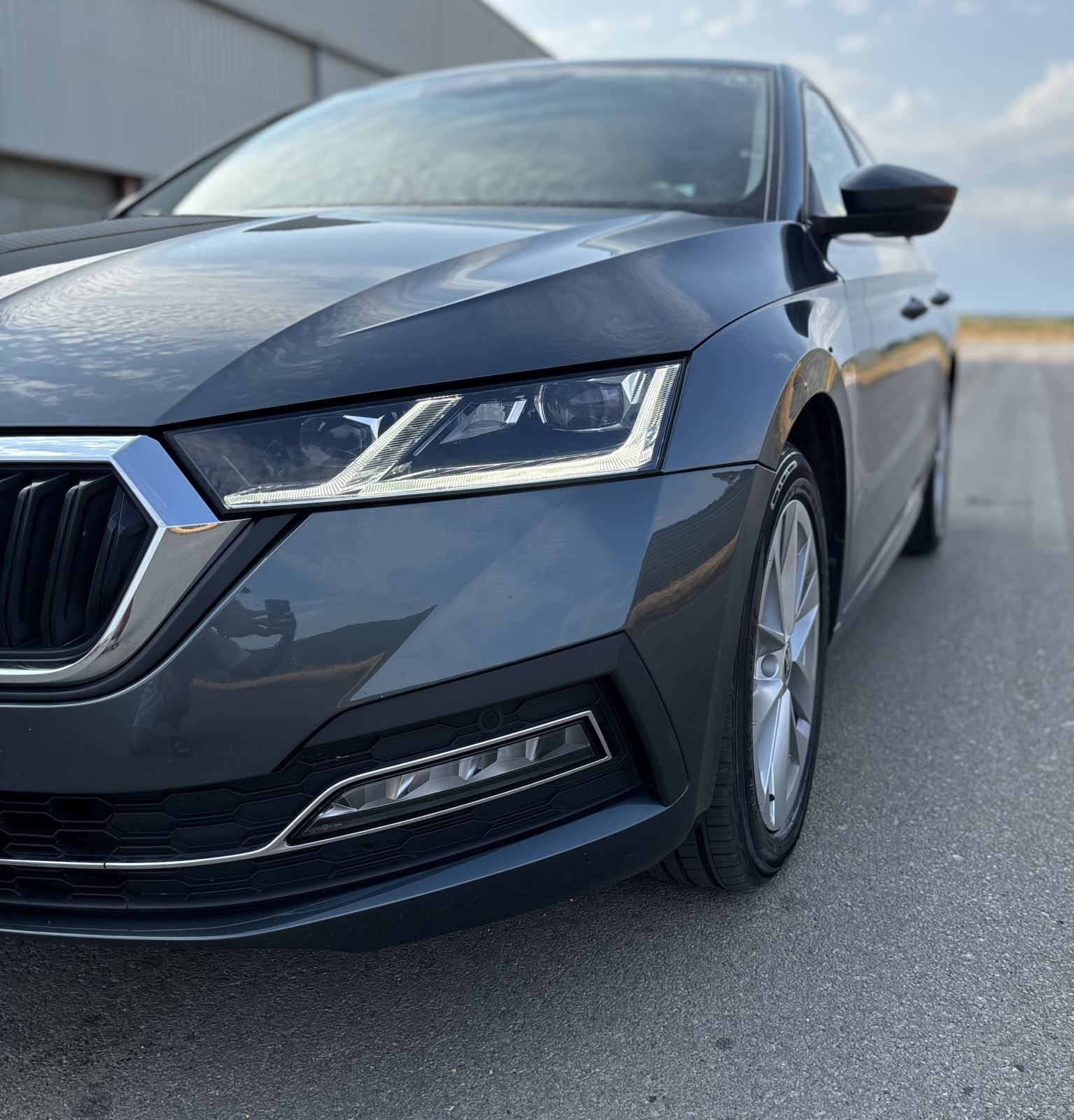 Škoda Octavia 2.0 TDI ~REG.GOD.DANA ~NOVE GUME~ HR VOZILO, fotografija 8