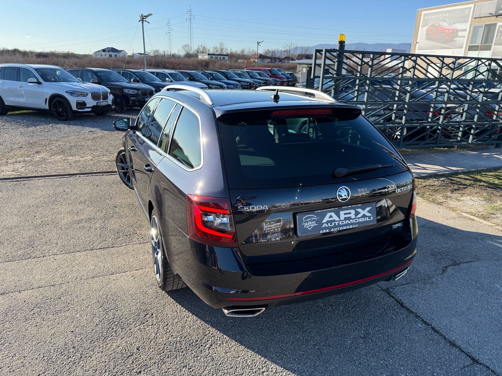 Škoda Octavia 2.0 TDI RS DSG °VELIKA NAVI°KAMERA°MRTVI KUT°REG:2/2027°, fotografija 10