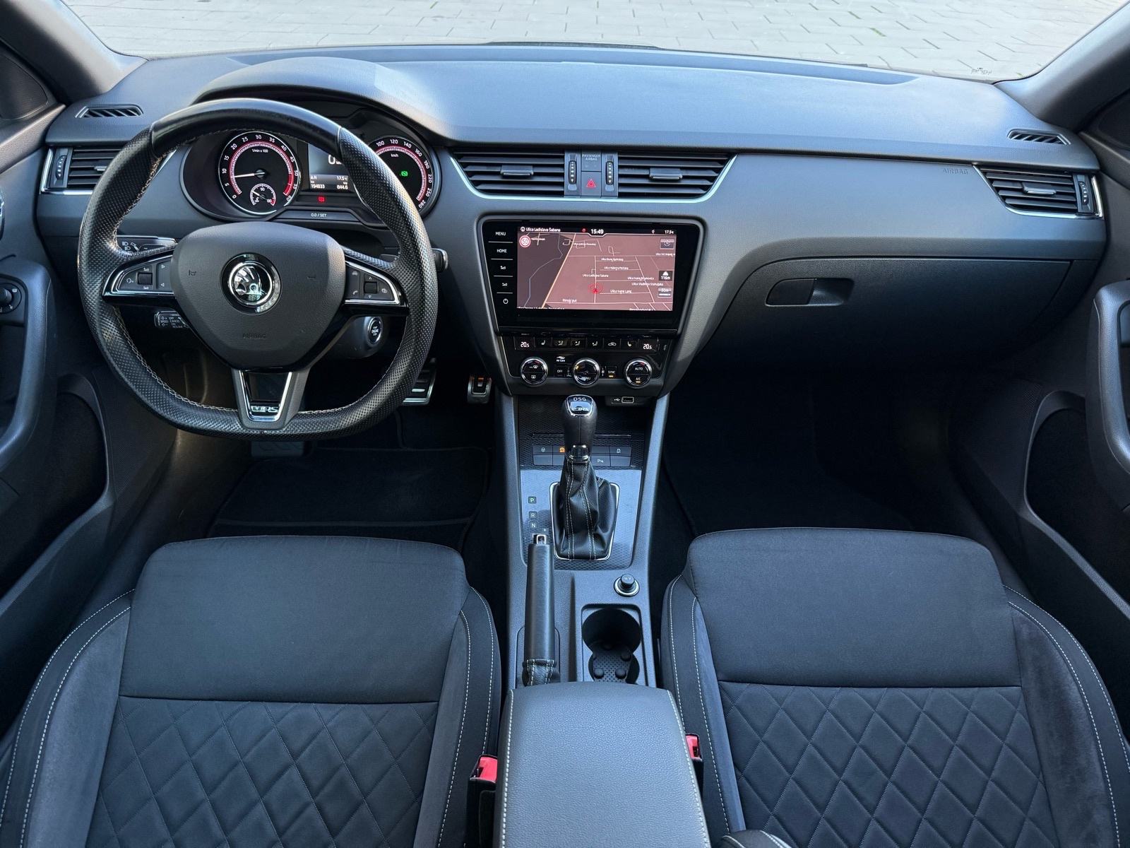 Škoda Octavia 2.0 TDI RS DSG °VELIKA NAVI°KAMERA°MRTVI KUT°REG:2/2027°, fotografija 12
