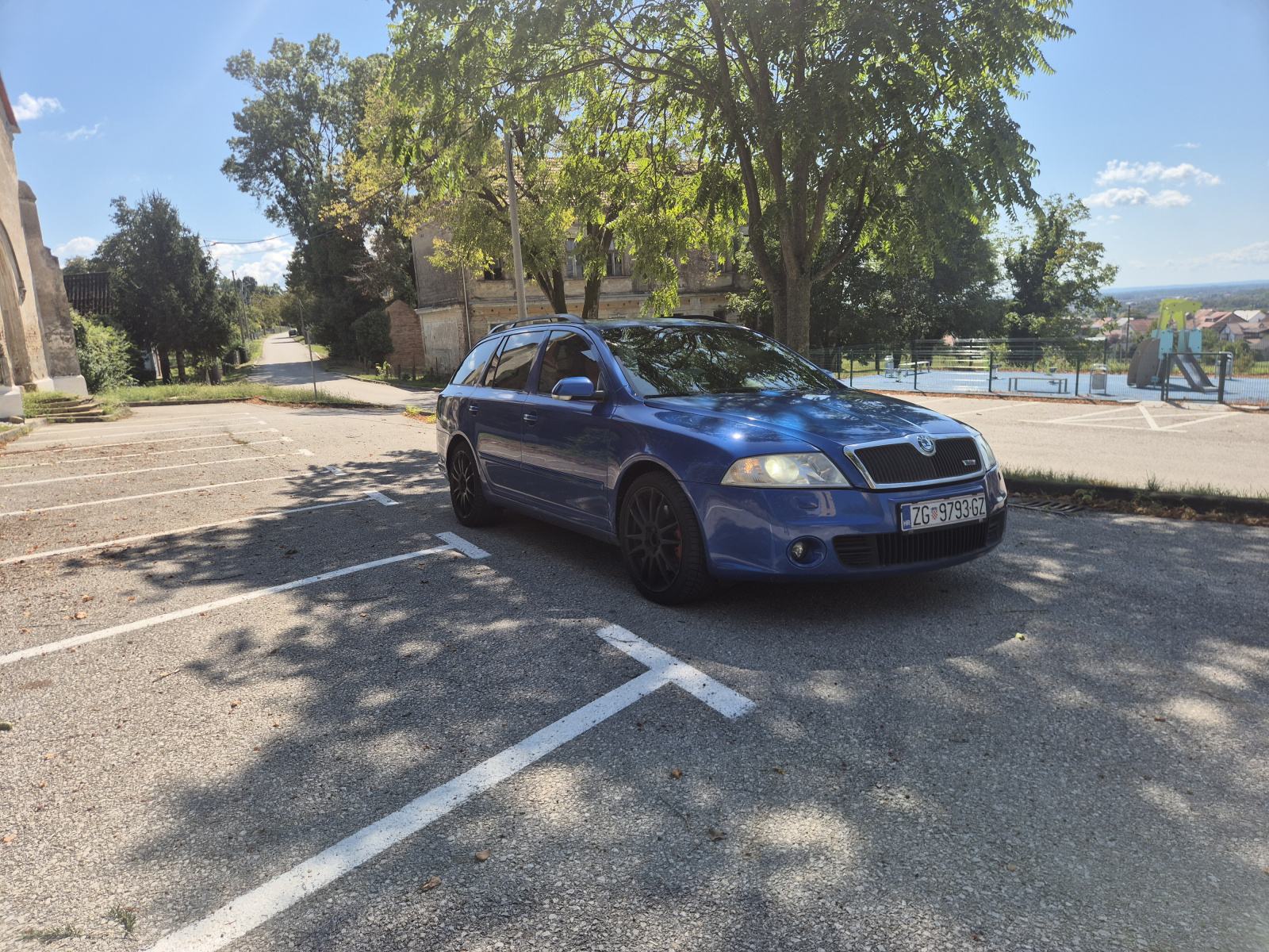 Škoda Octavia 2.0 TDI RS, fotografija 1
