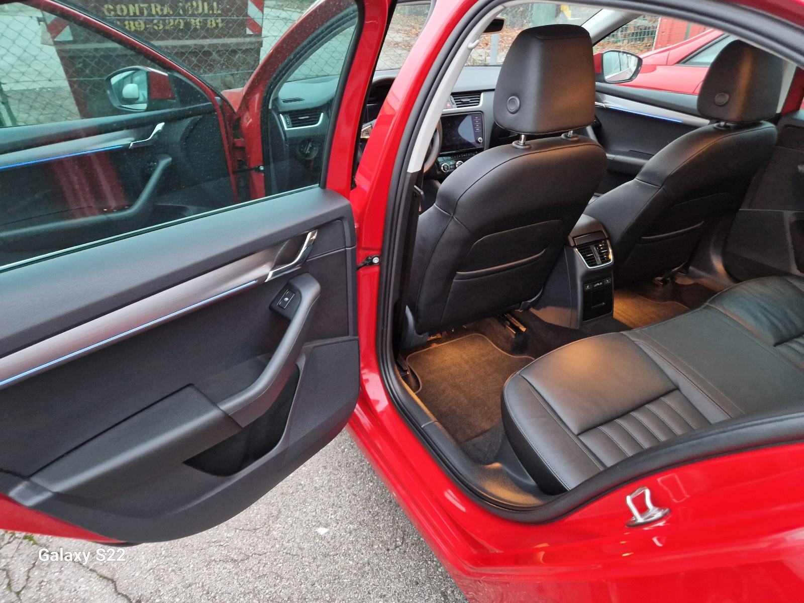 Škoda Octavia 2,0 TDI,Limuzina,DSG,VIRTUAL,KOŽA,LED, fotografija 9