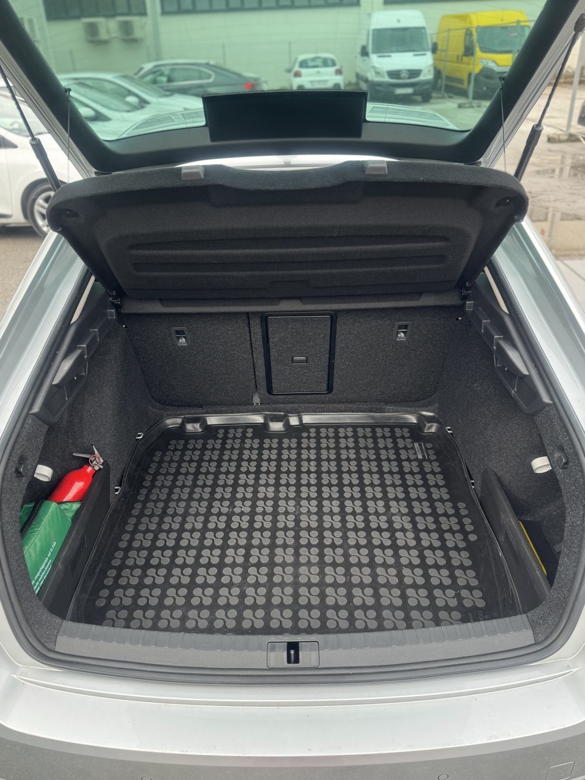 Škoda Octavia 2,0 TDI *STYLE* HR AUTO* NOVO * TVORNIČKO JAMSTVO *, fotografija 10