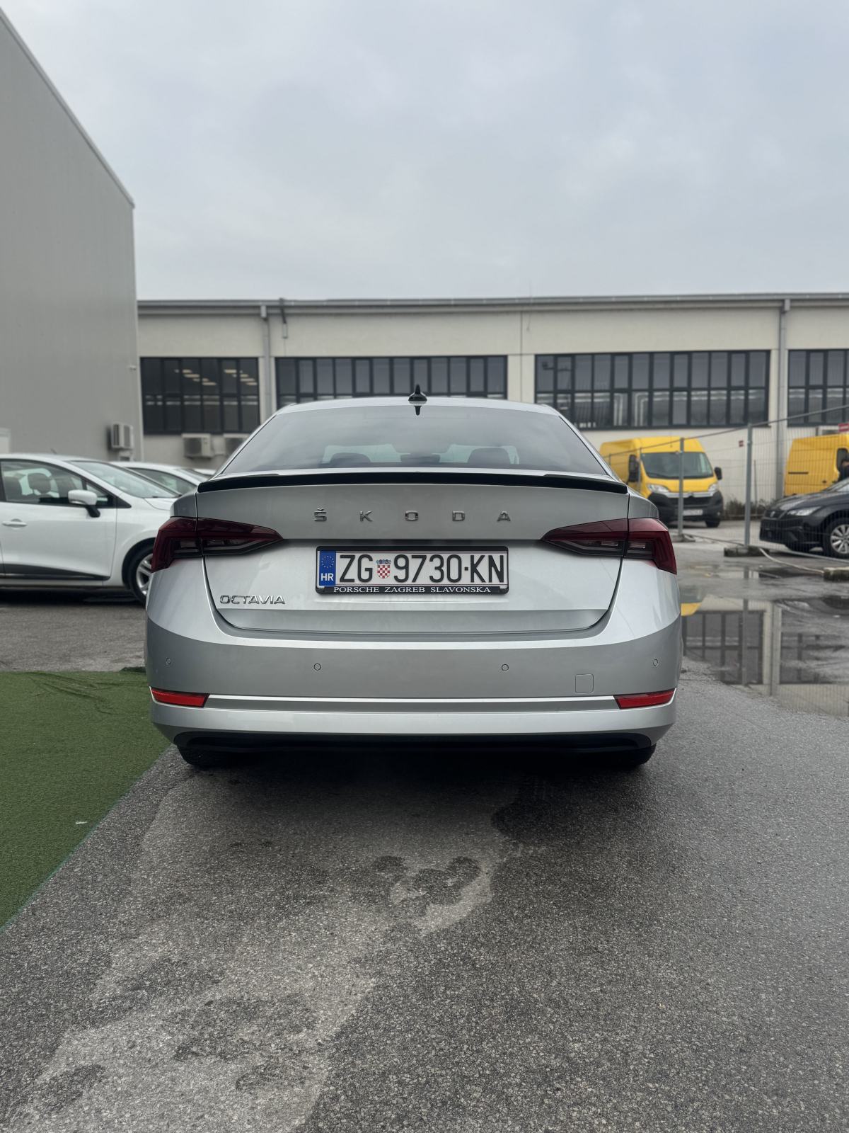 Škoda Octavia 2,0 TDI *STYLE* HR AUTO* NOVO * TVORNIČKO JAMSTVO *, fotografija 3