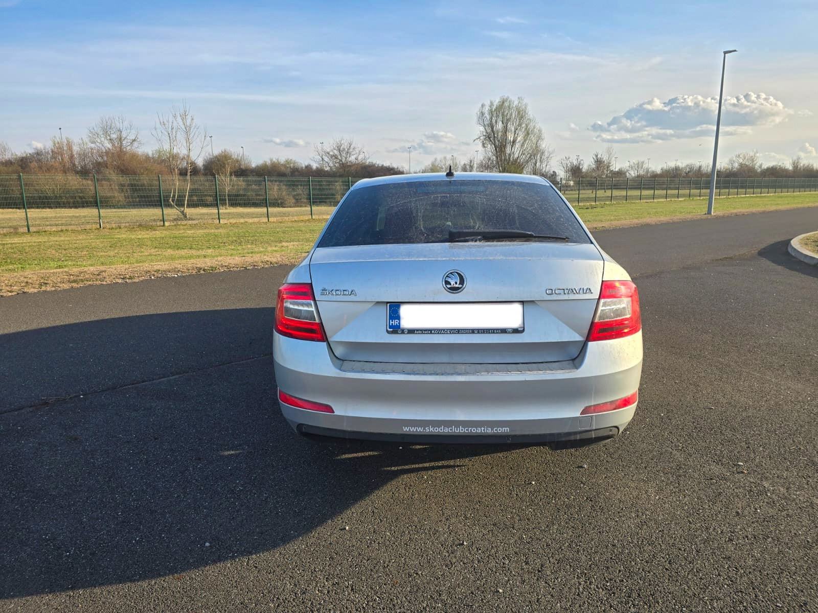 Škoda Octavia 2,0 TDI 110kw, fotografija 6