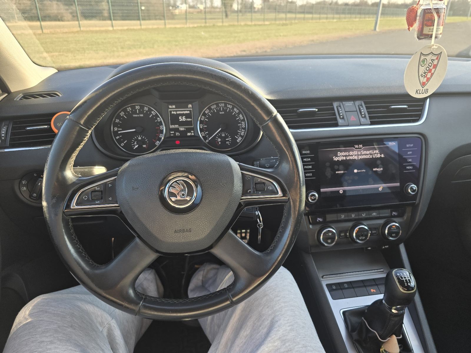 Škoda Octavia 2,0 TDI 110kw, fotografija 9