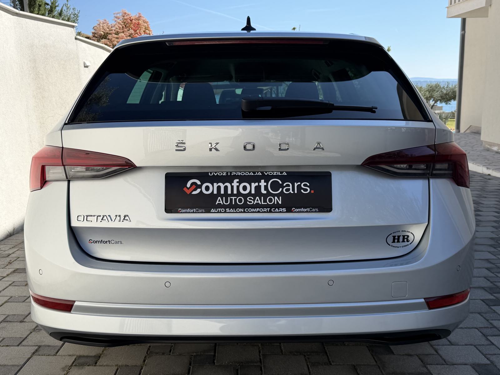 Škoda Octavia 2,0 TDI~Automatik~Navi~Virtual~Servisna~Jamstvo, fotografija 10
