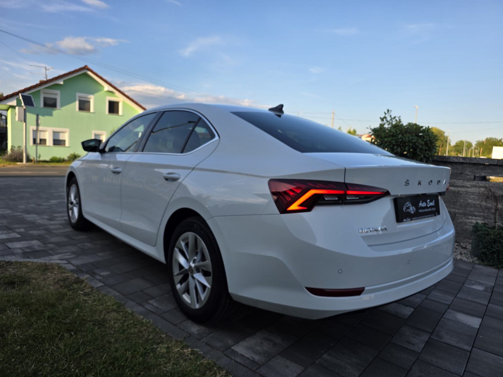 Škoda Octavia 2,0 TDI, fotografija 2