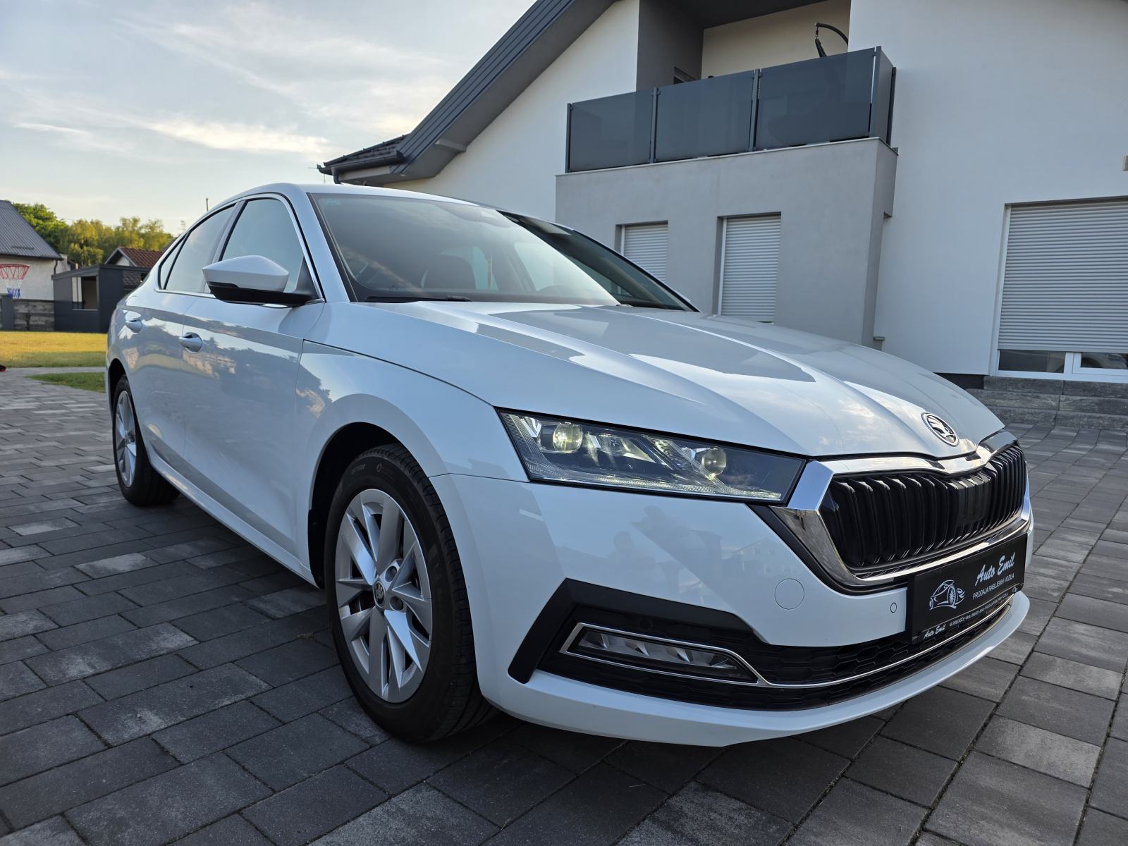 Škoda Octavia 2,0 TDI, fotografija 3