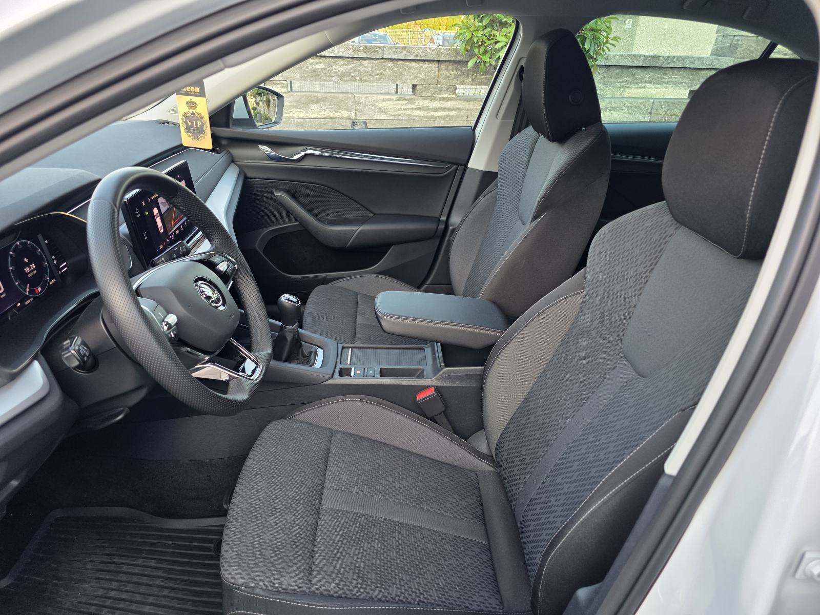 Škoda Octavia 2,0 TDI, fotografija 11