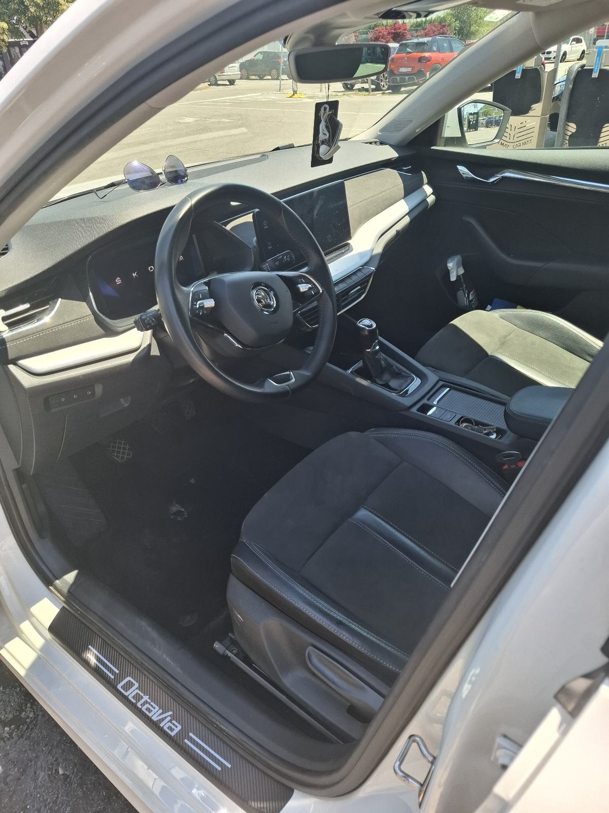 Škoda Octavia 2.0 tdi, fotografija 6