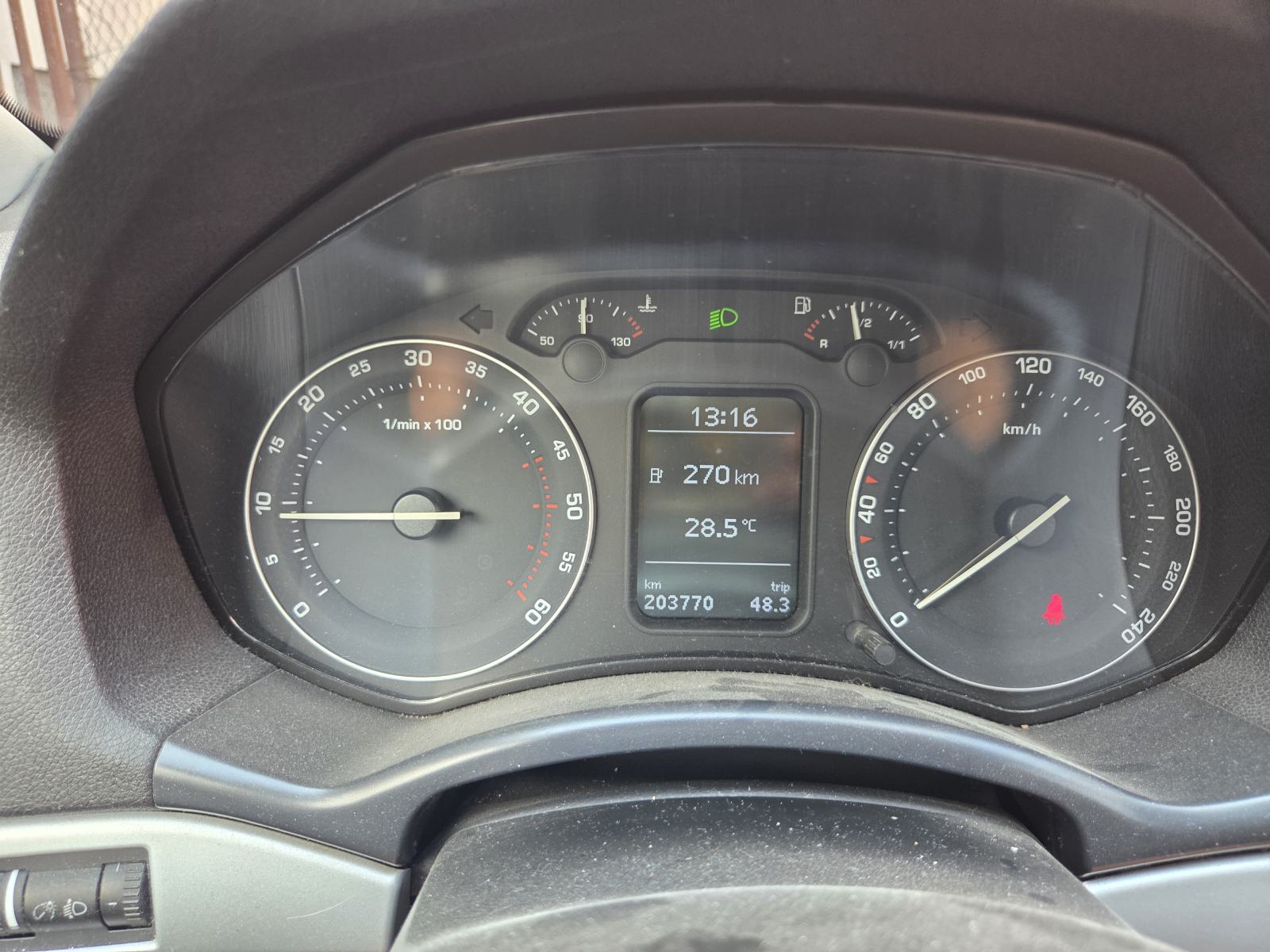 Škoda Octavia 2,0 TDI, fotografija 9