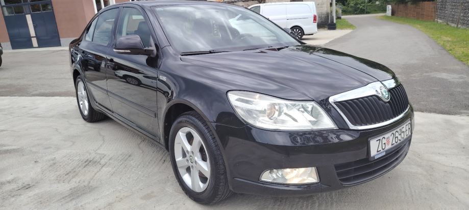 Škoda Octavia 2,0 TDI, fotografija 2