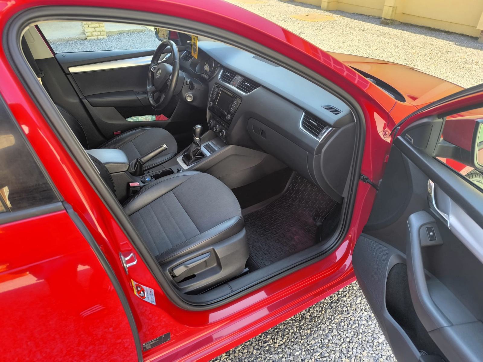 Škoda Octavia 2,0 TDI, fotografija 10
