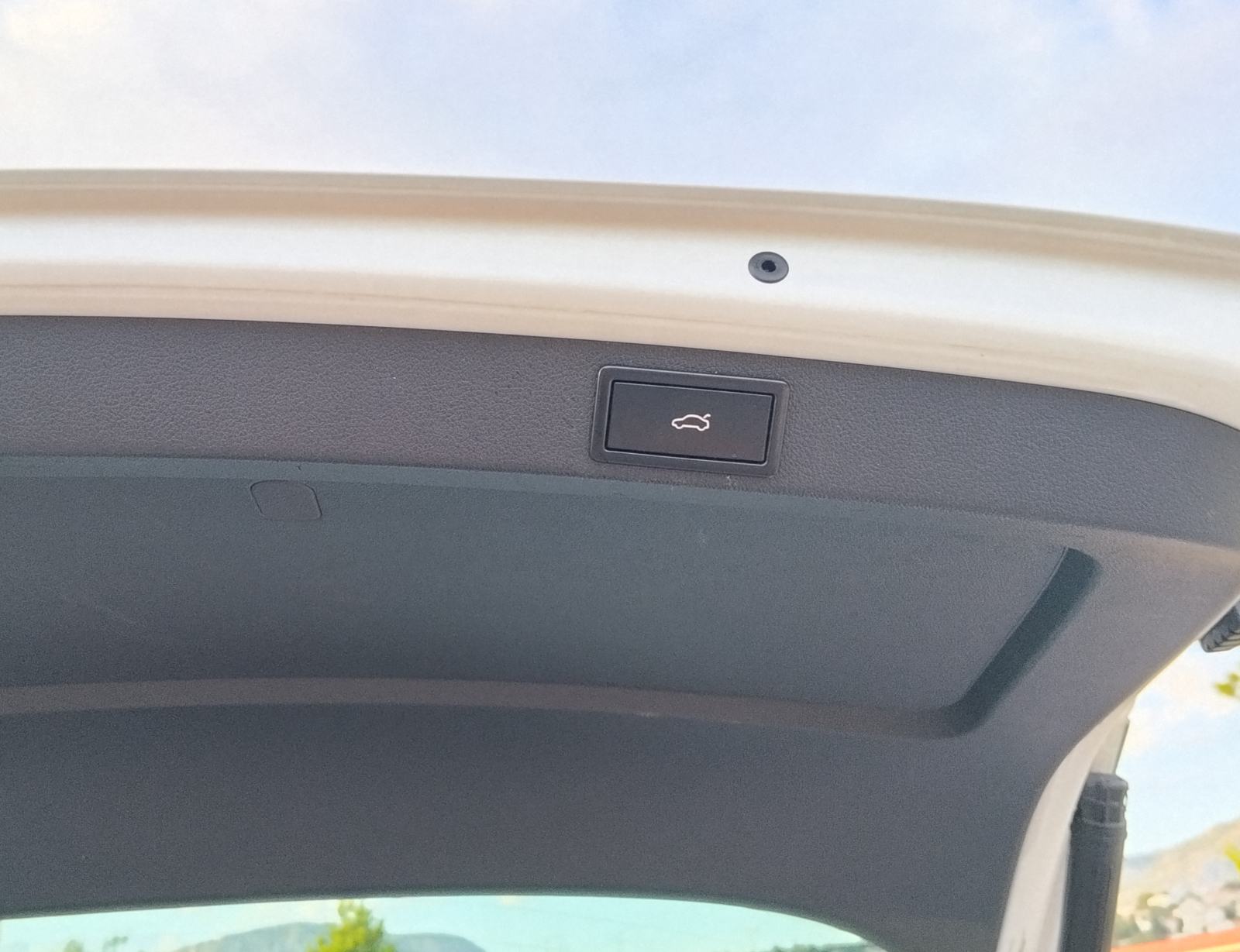 Škoda Octavia 2,0 TDI, fotografija 8