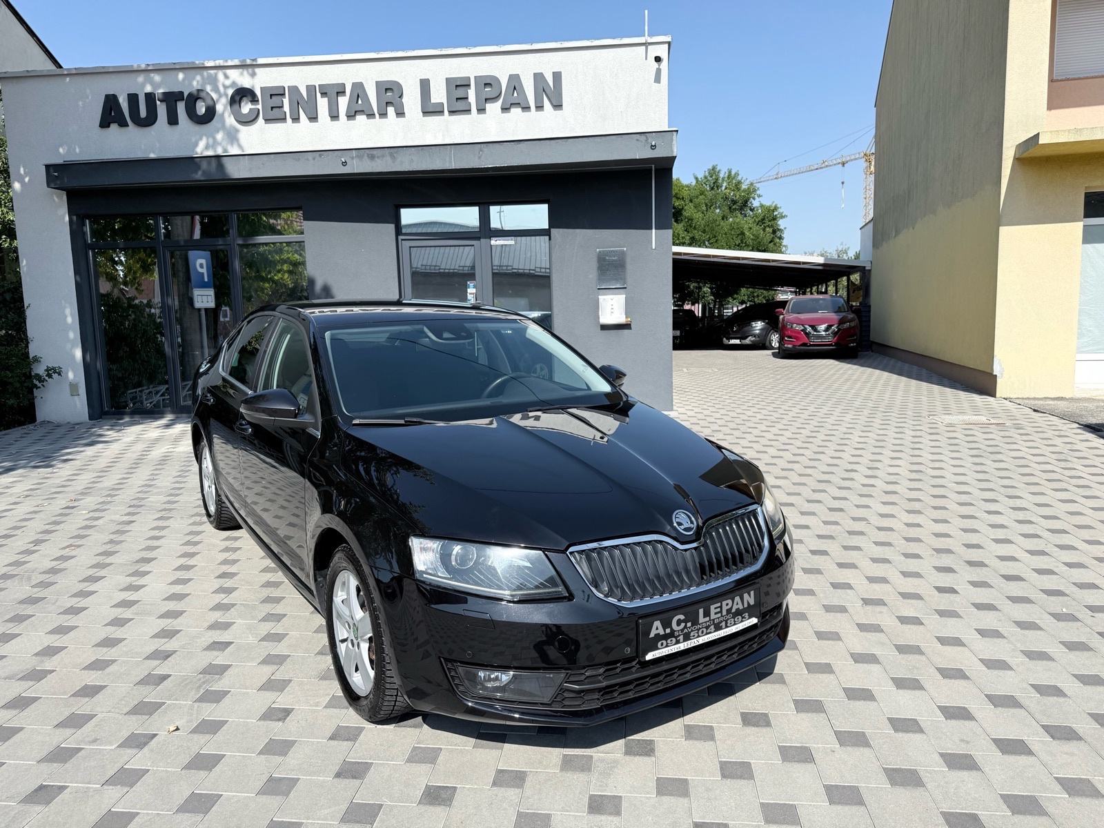Škoda Octavia 2,0 TDI, fotografija 8