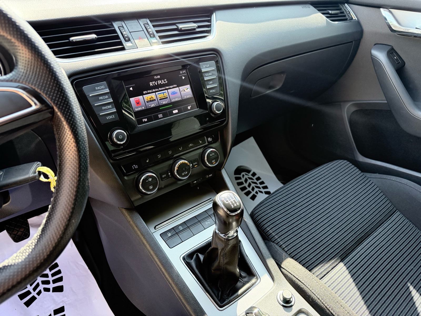 Škoda Octavia 2,0 TDI, fotografija 14