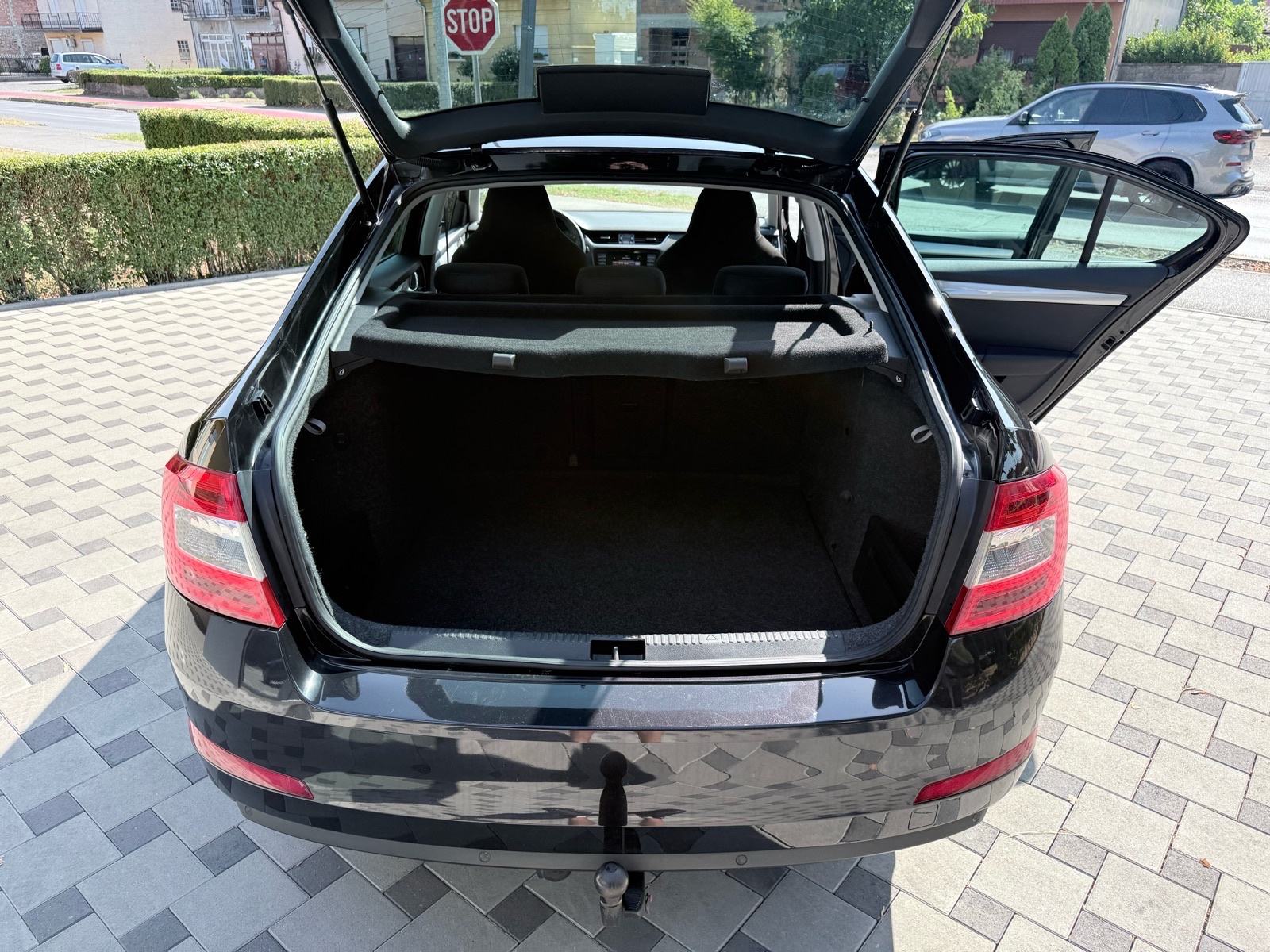 Škoda Octavia 2,0 TDI, fotografija 9
