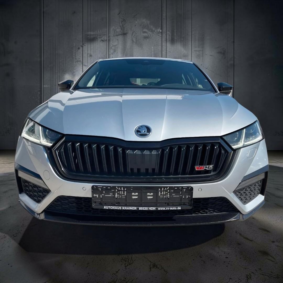 Škoda Octavia 2,0 TDI, fotografija 3