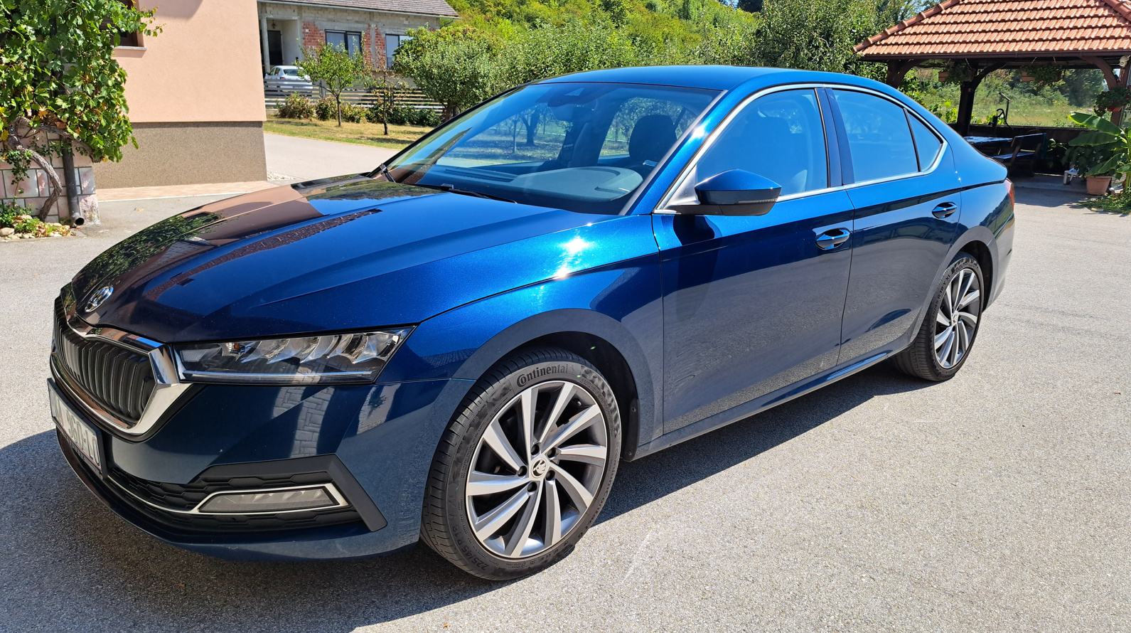 Škoda Octavia 2,0 TDI, fotografija 2