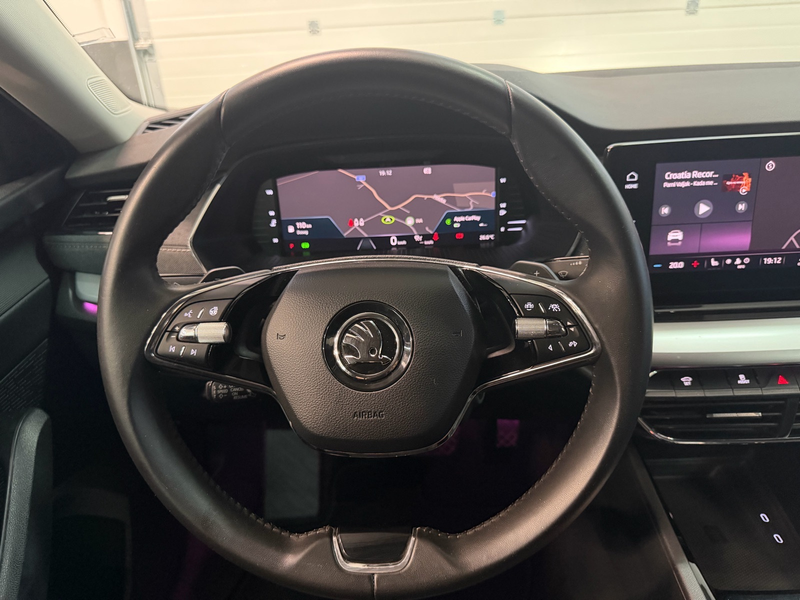Škoda Octavia 2,0 TDI, fotografija 9