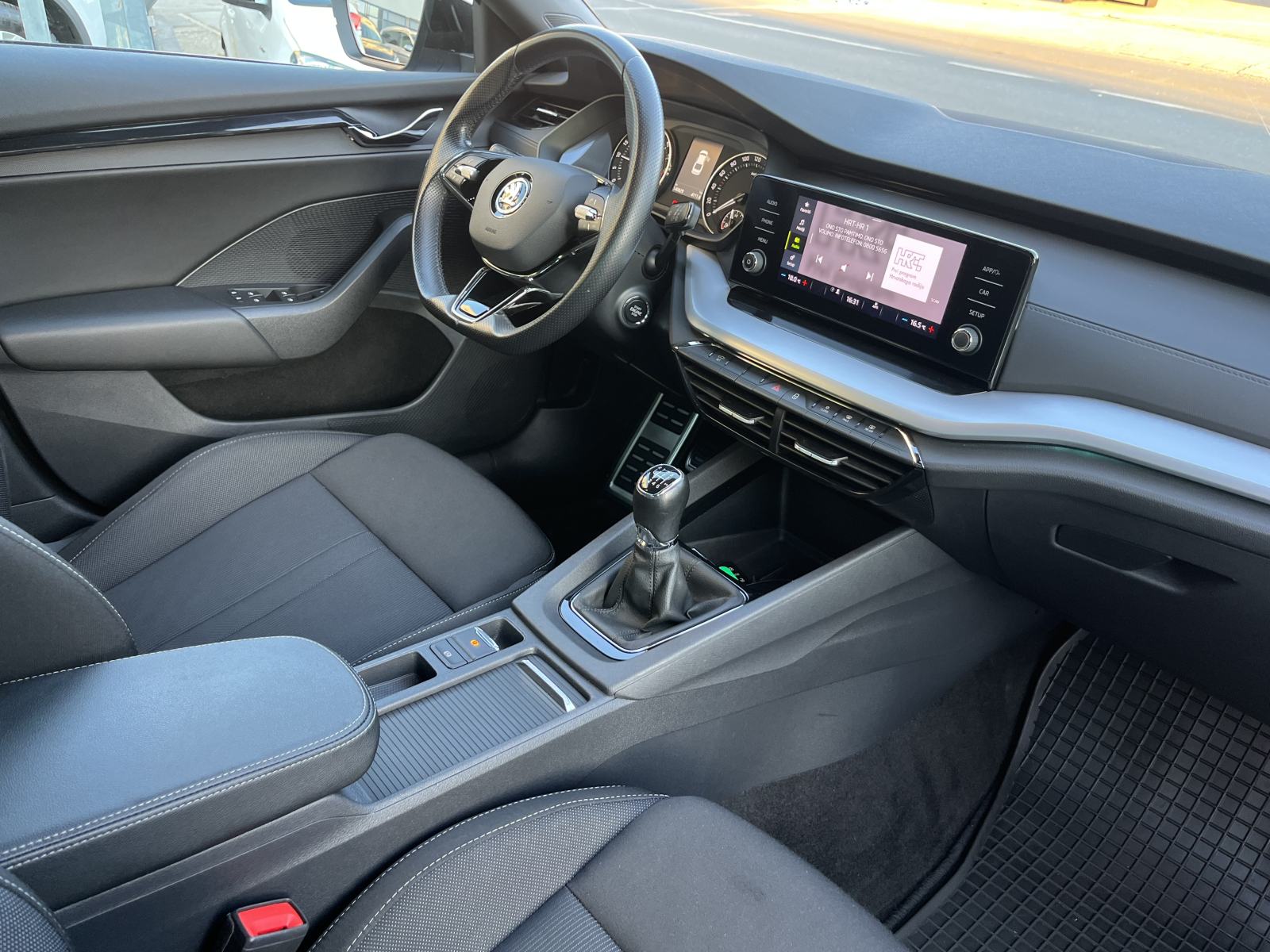 Škoda Octavia 2,0 TDI Sportline 1.VL Nije uvoz Jamstvo 1G, fotografija 20